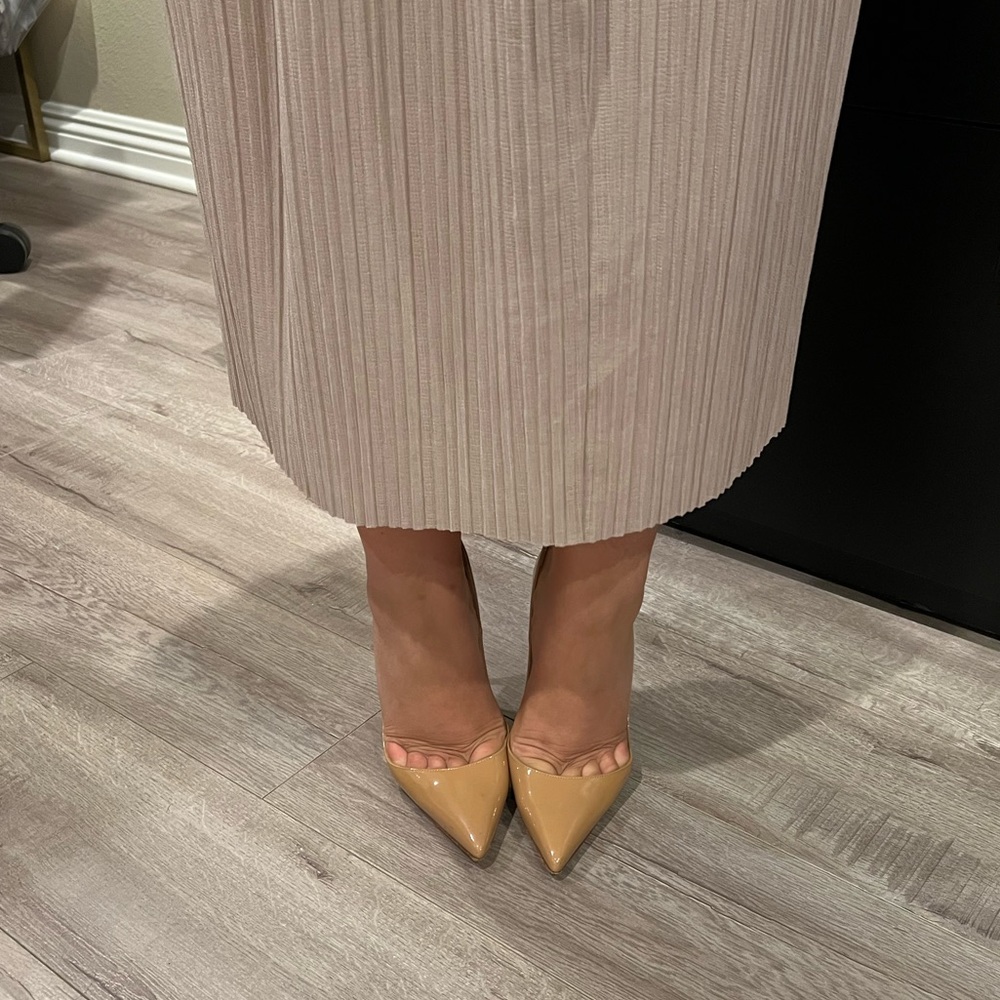 Christian Louboutin SO KATE Pumps - Picture 8 of 10